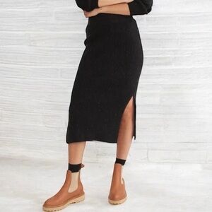 House of Harlow 1960 Black Side Slit Midi Skirt Size XS
